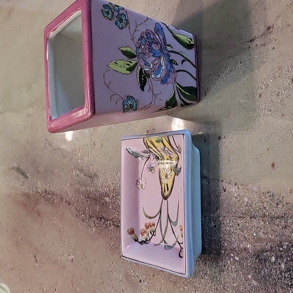 Exquisite Floral Vase + Dish - Picture 2 of 13